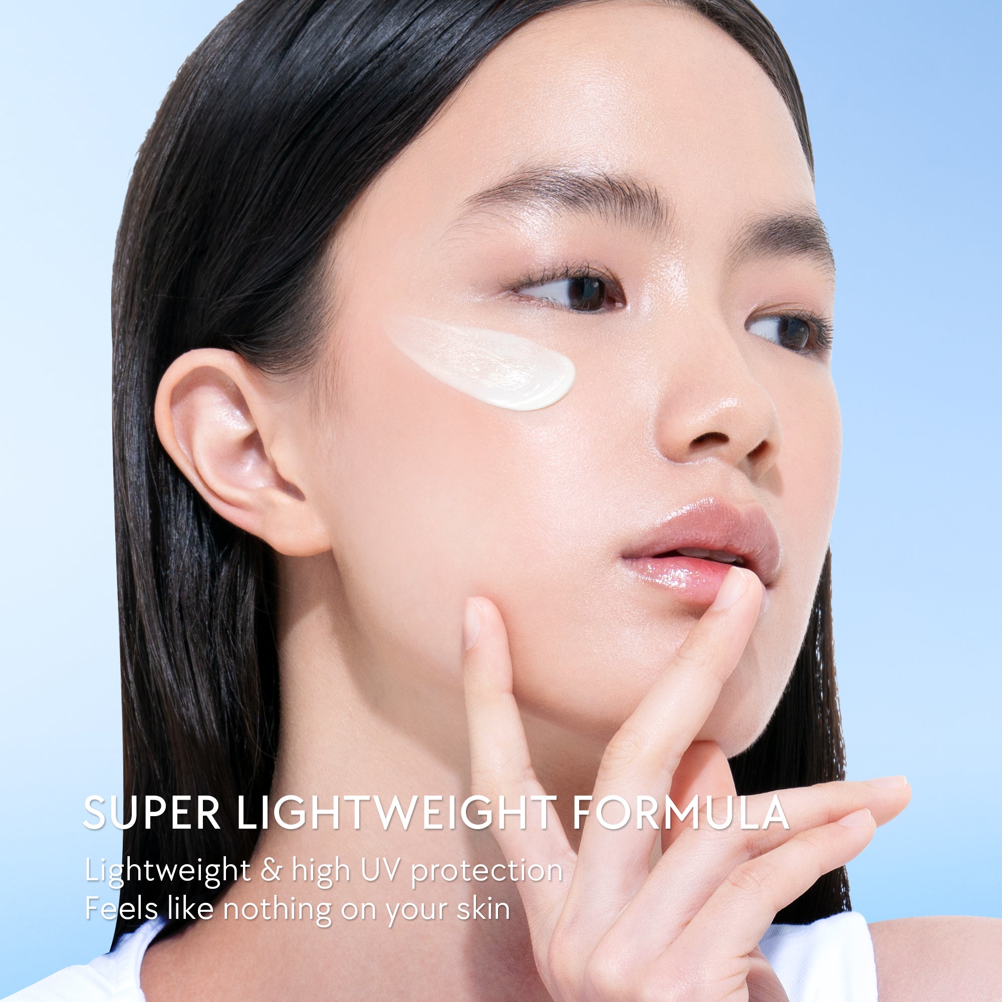 LIGHT SERUM SUNSCREEN SPF50 PA++++